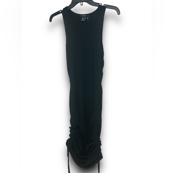 BRAND NEW BLACK MAXI DRAWSTRING DRESS FOREVER 21 SIZE XL - Picture 1 of 4